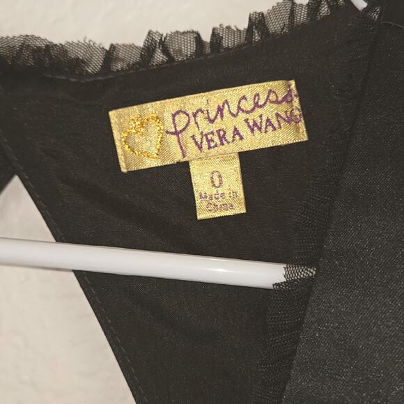 Princess Vera-Wang women's black A-line dress keyhole opening in the back - Picture 3 of 8